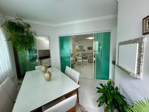Imagem Apartamento com 2 Quartos à Venda, 91 m² em Centro - Balneário Camboriú