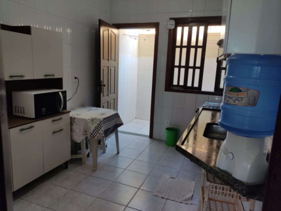 Imagem Casa com 2 Quartos à Venda, 85 m² em Foguete - Cabo Frio