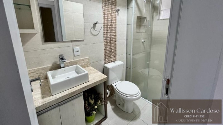 Imagem Apartamento com 2 Quartos à Venda, 66 m² em Santa Regina - Camboriú