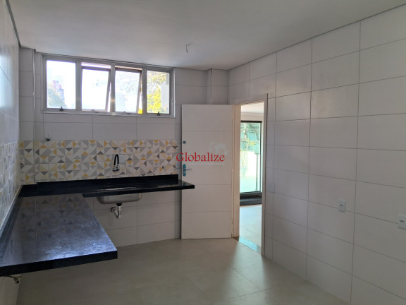 Imagem Casa com 3 Quartos à Venda, 212 m² em Embaré - Santos