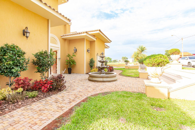 Imagem Casa com 5 Quartos à Venda, 4.000 m² em Hidrolândia Imagem Casa com 5 Quartos à Venda, 4.000 m² em Hidrolândia