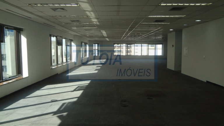 Imóvel Comercial para Alugar, 262 m² em Cerqueira César - São Paulo