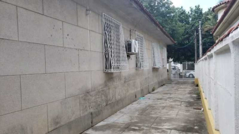 Imagem Imóvel com 3 Quartos para Alugar, 164 m² em Campo Grande - Rio De Janeiro