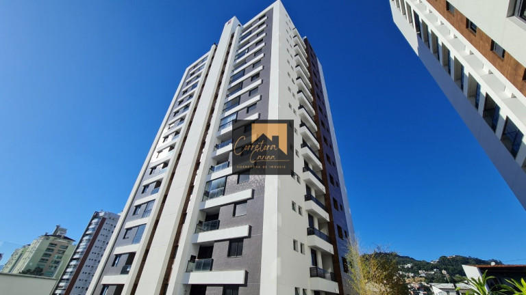 Imagem Apartamento com 3 Quartos à Venda, 221 m² em Agronômica - Florianópolis Imagem Apartamento com 3 Quartos à Venda, 221 m² em Agronômica - Florianópolis