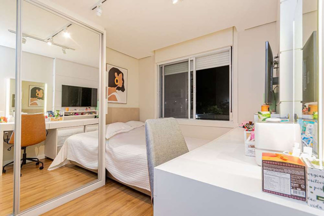 Imagem Apartamento com 3 Quartos à Venda, 141 m² em Jardim Europa - Porto Alegre Imagem Apartamento com 3 Quartos à Venda, 141 m² em Jardim Europa - Porto Alegre