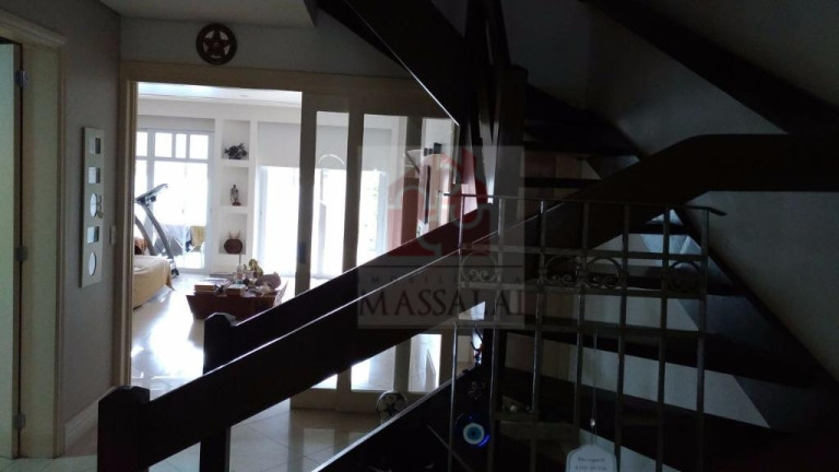 Imagem Casa com 4 Quartos à Venda, 375 m² em Jardim Carvalho - Porto Alegre Imagem Casa com 4 Quartos à Venda, 375 m² em Jardim Carvalho - Porto Alegre