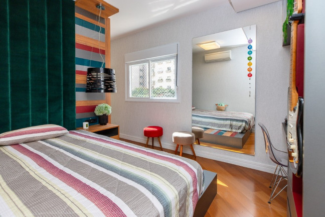 Imagem Apartamento com 3 Quartos à Venda, 187 m² em Moema - São Paulo Imagem Apartamento com 3 Quartos à Venda, 187 m² em Moema - São Paulo