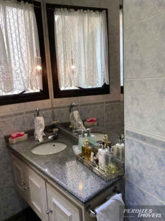 Imagem Apartamento com 3 Quartos à Venda, 226 m² em Sumaré - São Paulo Imagem Apartamento com 3 Quartos à Venda, 226 m² em Sumaré - São Paulo