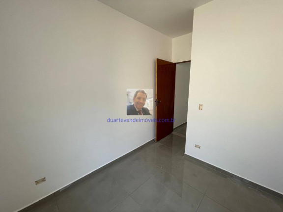 Imagem Casa à Venda, em Barueri Imagem Casa à Venda, em Barueri