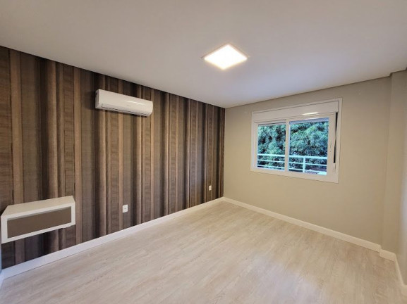 Imagem Apartamento com 3 Quartos à Venda, 187 m² em Nossa Senhora De Fátima - Santa Maria Imagem Apartamento com 3 Quartos à Venda, 187 m² em Nossa Senhora De Fátima - Santa Maria