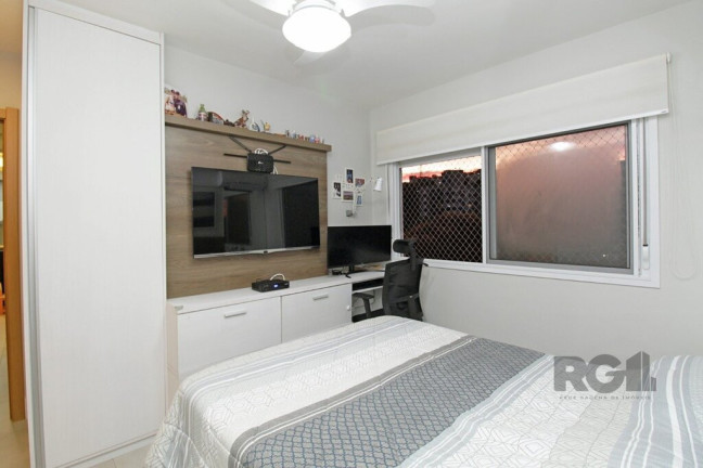 Imagem Imóvel com 2 Quartos à Venda, em Teresópolis - Porto Alegre Imagem Imóvel com 2 Quartos à Venda, em Teresópolis - Porto Alegre