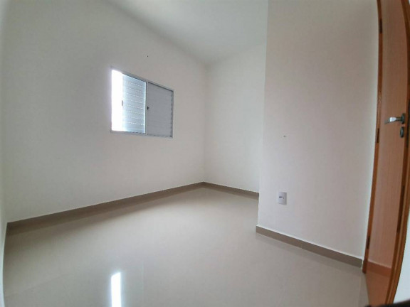 Imagem Casa com 2 Quartos à Venda, 40 m² em Caicara - Praia Grande