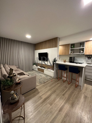 Apartamento com 2 Quartos à Venda, 65 m² em Balneário - Florianópolis