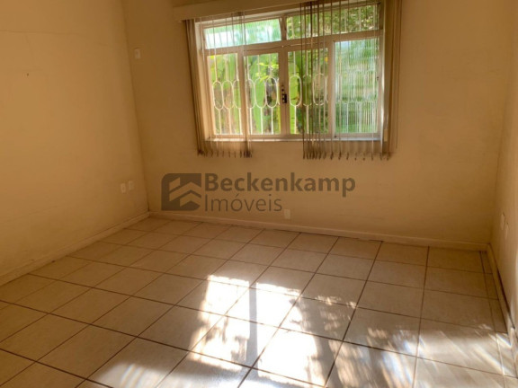 Imagem Casa com 3 Quartos à Venda, em Jardim Amália - Volta Redonda Imagem Casa com 3 Quartos à Venda, em Jardim Amália - Volta Redonda