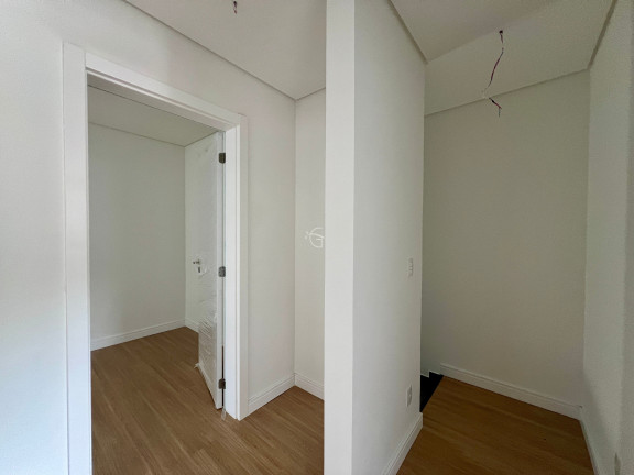 Imagem Sobrado com 3 Quartos à Venda, 163 m² em Glória - Joinville