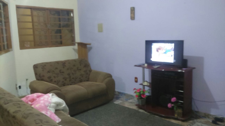 Sobrado com 4 Quartos à Venda, 250 m² em Vila Olívia - Potim