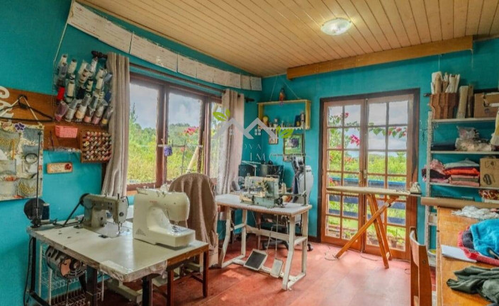 Imagem Casa com 4 Quartos à Venda, 200 m² em Parque Ferradura - Campos Do Jordão