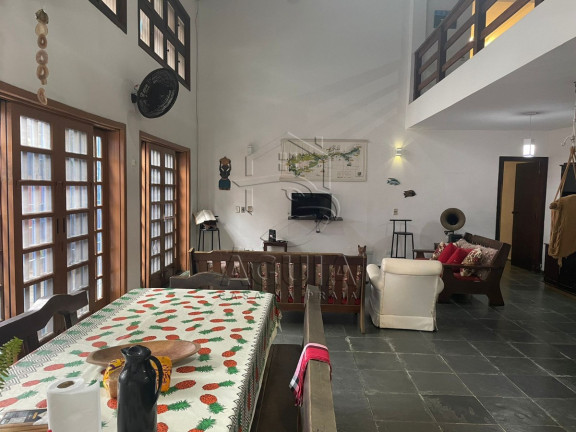 Imagem Casa com 5 Quartos à Venda, 282 m² em Lázaro - Ubatuba
