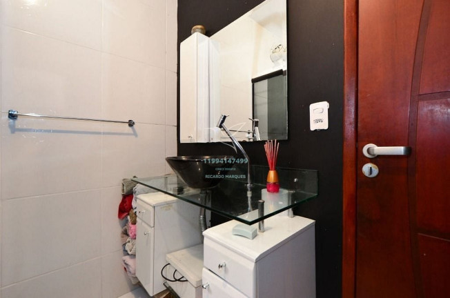 Imagem Casa com 3 Quartos à Venda, 210 m² em Jardim Das Acácias - São Paulo Imagem Casa com 3 Quartos à Venda, 210 m² em Jardim Das Acácias - São Paulo