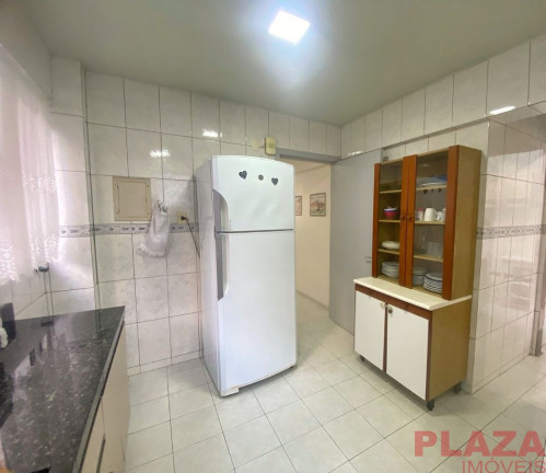 Imagem Apartamento com 2 Quartos para Alugar, 70 m² em Centro - Balneário Camboriú Imagem Apartamento com 2 Quartos para Alugar, 70 m² em Centro - Balneário Camboriú
