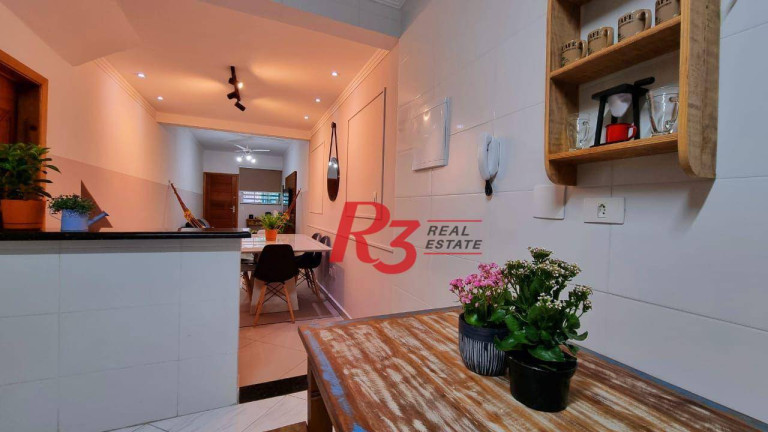 Imagem Casa com 2 Quartos à Venda, 110 m² em Boqueirão - Santos Imagem Casa com 2 Quartos à Venda, 110 m² em Boqueirão - Santos