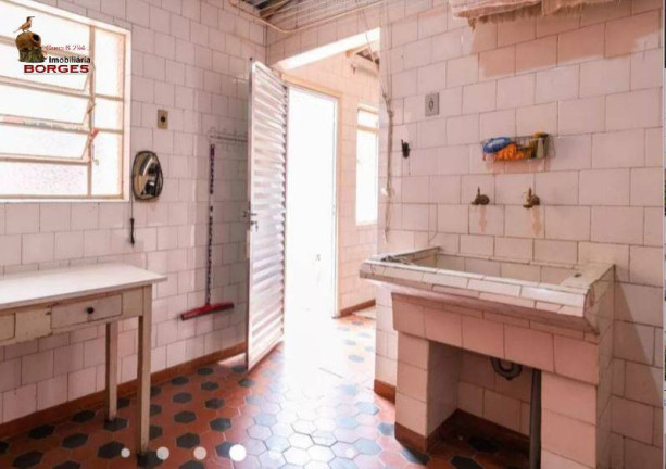 Imagem Casa com 3 Quartos à Venda, 199 m² em Moema - São Paulo Imagem Casa com 3 Quartos à Venda, 199 m² em Moema - São Paulo
