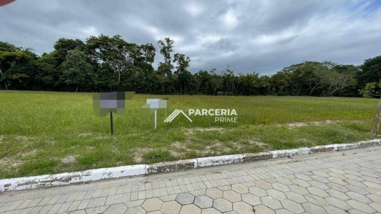 Terreno à Venda, 700 m² em Riviera Módulo 15 - Bertioga