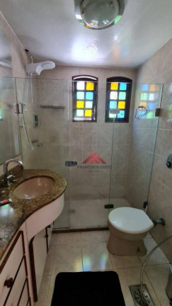 Imagem Apartamento com 4 Quartos à Venda, 212 m² em Icaraí - Niterói