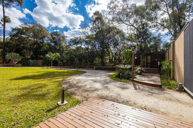 Imagem Casa com 3 Quartos à Venda, 600 m² em Cascatinha - Curitiba Imagem Casa com 3 Quartos à Venda, 600 m² em Cascatinha - Curitiba