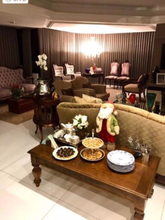 Apartamento com 3 Quartos à Venda, 245 m² em Jardim Apipema - Salvador