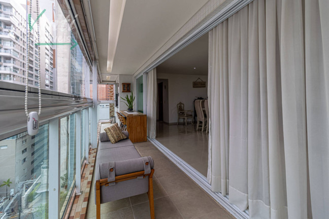 Imagem Apartamento com 4 Quartos à Venda, 180 m² em Gonzaga - Santos Imagem Apartamento com 4 Quartos à Venda, 180 m² em Gonzaga - Santos