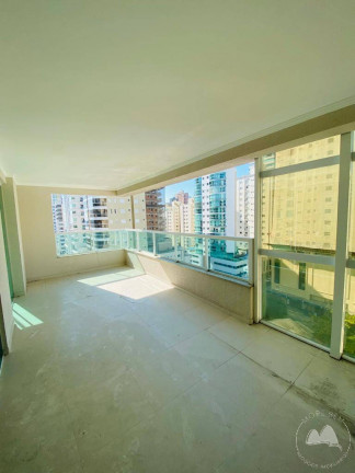 Imagem Apartamento com 4 Quartos à Venda, 175 m² em Meia Praia - Itapema Imagem Apartamento com 4 Quartos à Venda, 175 m² em Meia Praia - Itapema