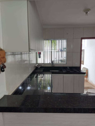 Imagem Casa com 3 Quartos à Venda, 109 m² em Vila Brasileira - Mogi Das Cruzes Imagem Casa com 3 Quartos à Venda, 109 m² em Vila Brasileira - Mogi Das Cruzes