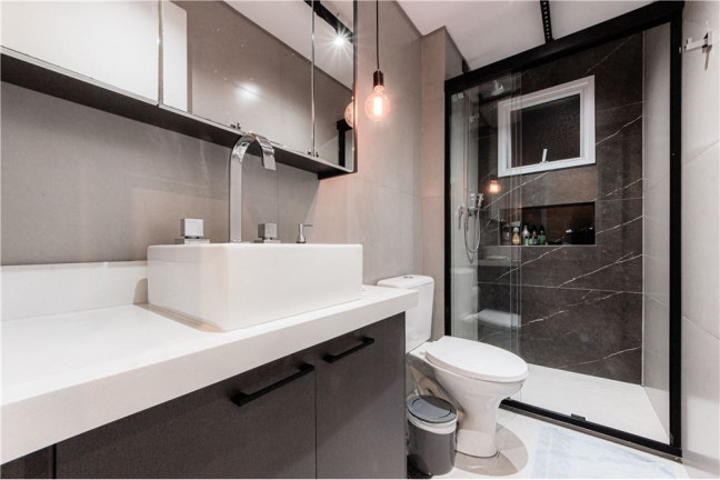 Imagem Apartamento com 2 Quartos à Venda, 85 m²