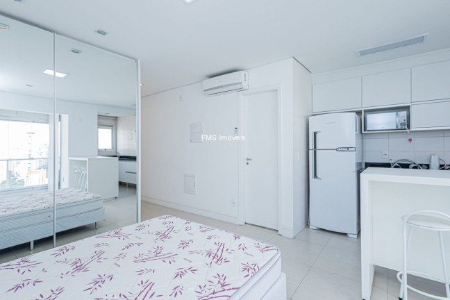 Imagem Imóvel com 1 Quarto para Alugar, 34 m² em Brooklin - São Paulo Imagem Imóvel com 1 Quarto para Alugar, 34 m² em Brooklin - São Paulo