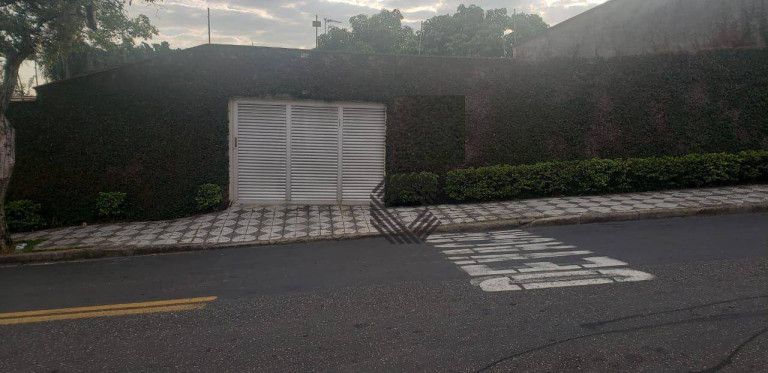 Terreno à Venda, 409 m² em Jardim Santa Rosália - Sorocaba