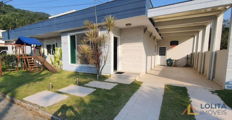 Imagem Casa com 4 Quartos à Venda, 224 m² em Ponta Das Canas - Florianópolis Imagem Casa com 4 Quartos à Venda, 224 m² em Ponta Das Canas - Florianópolis