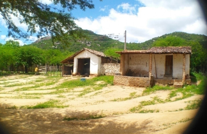 Imagem Terreno à Venda, 84 m² em Carapotos - Caruaru Imagem Terreno à Venda, 84 m² em Carapotos - Caruaru
