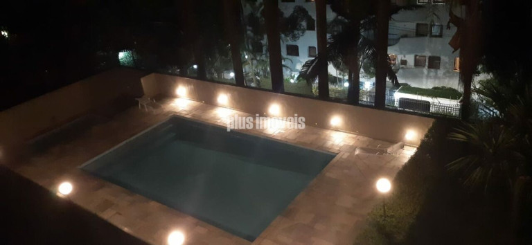 Apartamento com 4 Quartos à Venda, 275 m² em Real Parque - São Paulo