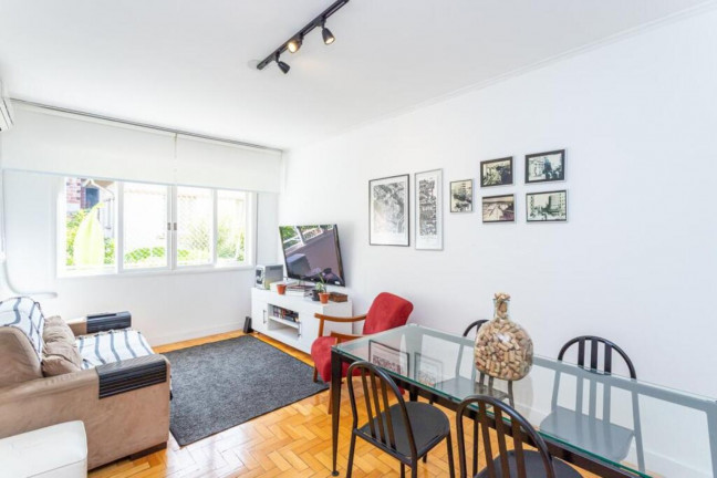 Imagem Imóvel com 2 Quartos à Venda, 84 m² em Menino Deus - Porto Alegre