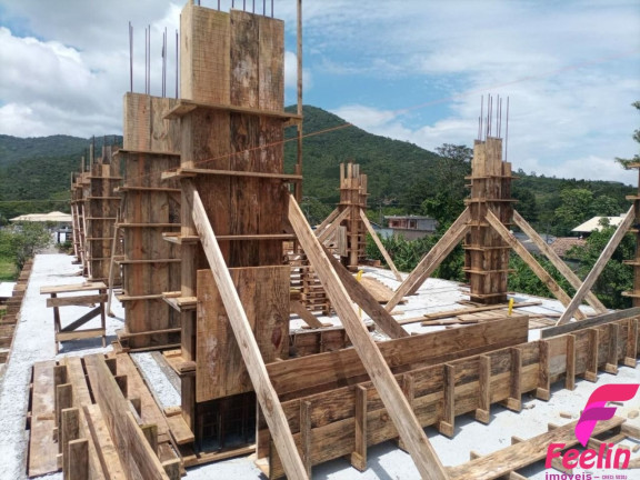 Imagem Studio com 1 Quarto à Venda, 28 m² em Ribeirão Da Ilha - Florianópolis Imagem Studio com 1 Quarto à Venda, 28 m² em Ribeirão Da Ilha - Florianópolis