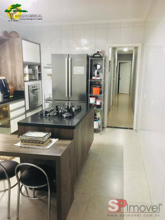 Imagem Sobrado com 3 Quartos à Venda, 121 m² em Tremembe - São Paulo
