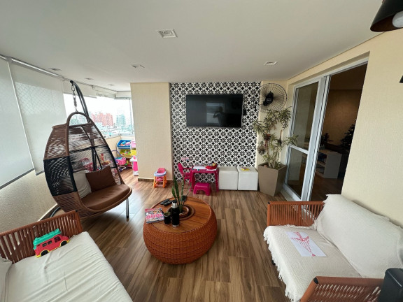 Imagem Imóvel com 3 Quartos à Venda, 126 m² em Vila Floresta - Santo André