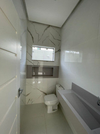 Imagem Casa com 3 Quartos à Venda, 200 m² em Candeias - Vitória Da Conquista