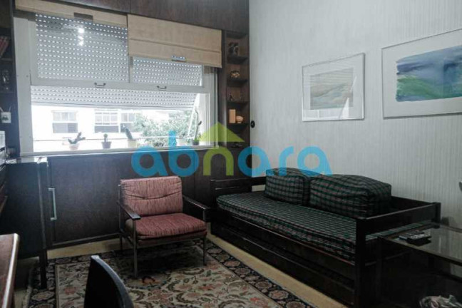 Imagem Apartamento com 4 Quartos à Venda, 280 m² em Copacabana - Rio De Janeiro Imagem Apartamento com 4 Quartos à Venda, 280 m² em Copacabana - Rio De Janeiro