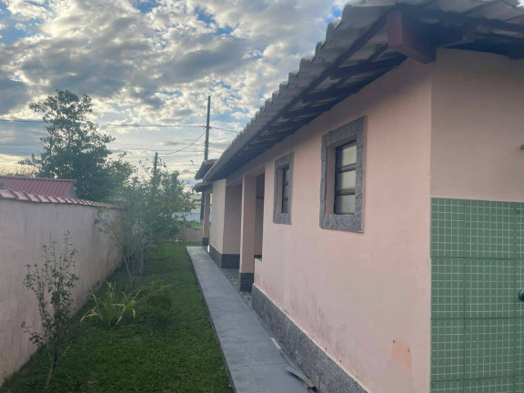 Imagem Casa com 4 Quartos à Venda, 249 m² em Pernambuca (praia Seca) - Araruama