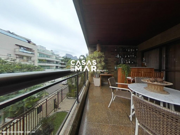 Imagem Imóvel com 3 Quartos à Venda, 226 m² em Barra Da Tijuca - Rio De Janeiro Imagem Imóvel com 3 Quartos à Venda, 226 m² em Barra Da Tijuca - Rio De Janeiro