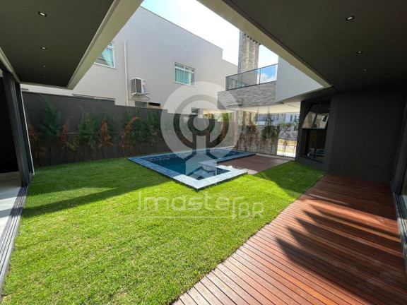 Imagem Casa com 5 Quartos à Venda, 433 m² em Cararu - Eusébio