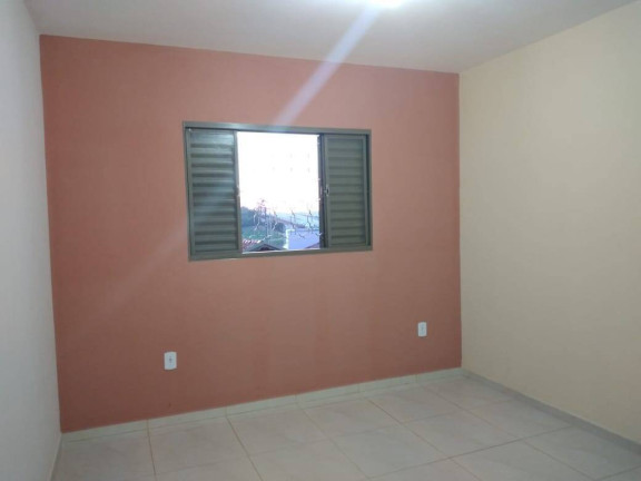Imagem Casa com 2 Quartos à Venda, em Botucatu Imagem Casa com 2 Quartos à Venda, em Botucatu