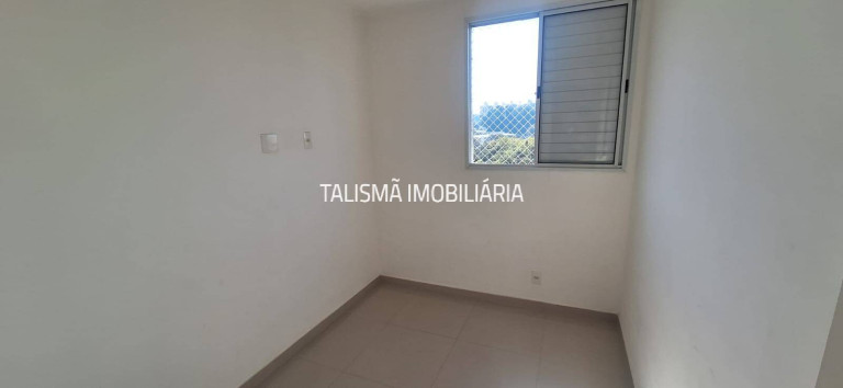 Imagem Casa com 3 Quartos para Alugar, 200 m² em Jardim Maria Virginia - São Paulo Imagem Casa com 3 Quartos para Alugar, 200 m² em Jardim Maria Virginia - São Paulo